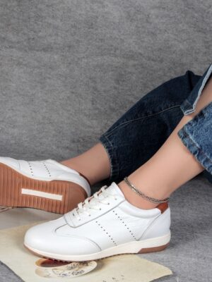  کتونی زنانه تمام چرم کد 668